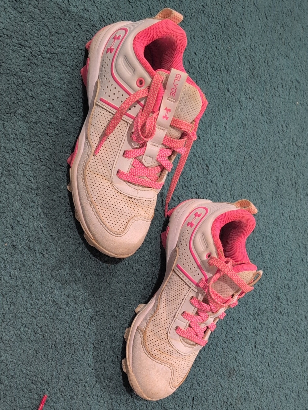 Under Armour White and Pink Girls' Athletic Sneakers 13k